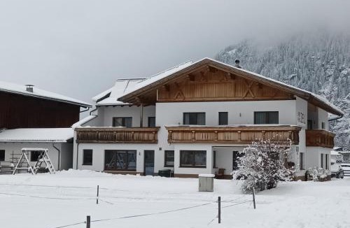 Laengenfeld Apartment | Landhaus Zell