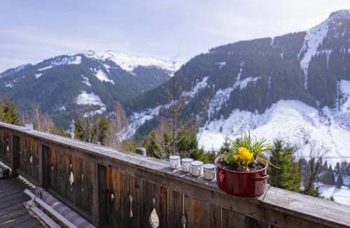 Saalbach-Hinterglemm Apartment | Lengaualm- Almhütte in Saalbach Hinterglemm mit Joker Card