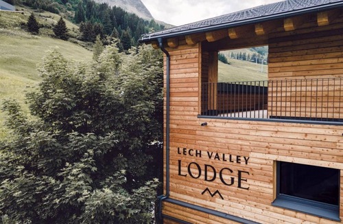 Warth Apartment | Lodge 'Widderstein' short stay - Lech Valley Lodge