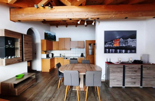 Kapfing Apartment | LORA