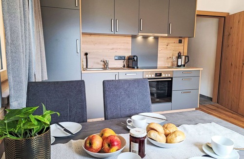 Oberau Apartment | Lovely apartment for 4 guests with WIFI, TV and panoramic view
