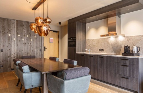 Schruns Apartment | Lovely apartment for 6 people with pool, WIFI, TV and parking