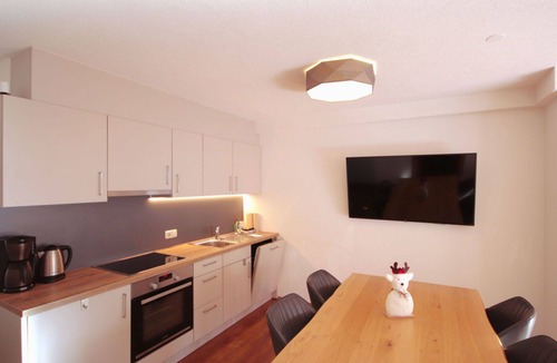 Kappl Apartment | Lovely apartment for 6 people with WIFI, TV, terrace and pets allowed