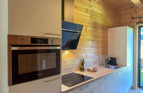 Jenig House | Lovely holiday home on park near ski resort