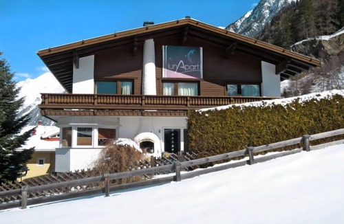 Soelden Apartment | Lunapart by Interhome