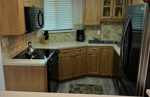 Fort Pierce Condo | Luxurious Beach Resort Atmosphere Getaway
