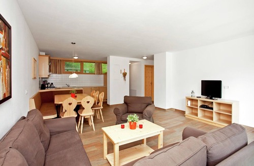 Wald im Pinzgau Ski Chalet | Luxurious Stay in Wald im Pinzgau with Sauna