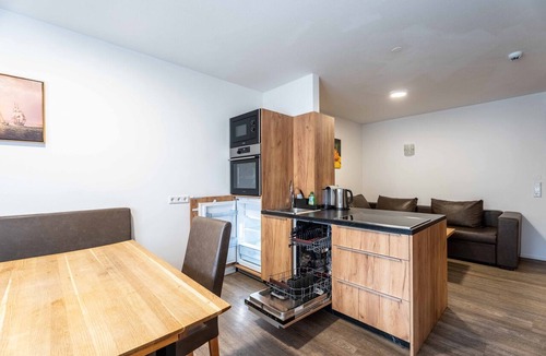 Piesendorf Apartment | Maiskogelblick Apartments - TOP 5, Garden & Sauna