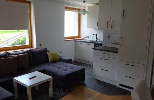 Altossiach Apartment | Merlschober, Apartment 4 with Lake View, Private Beach and Balcony