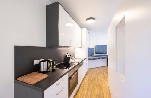 Sankt Leonhard Apartment | Modern City Hideaway Graz