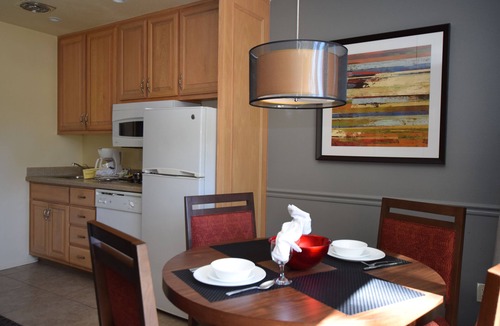 Lower Kingsbury Condo | Nevada Side 100% open New Years in Tahoe 2 Bed 1 Bath Close to Heavenly, Casinos