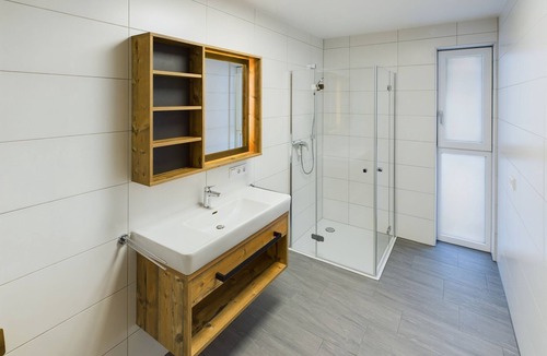 Bach Apartment | NEW: Bergfeuer Suite, in the heart of the Lech Valley. Stylish apartment for 2-4 persons