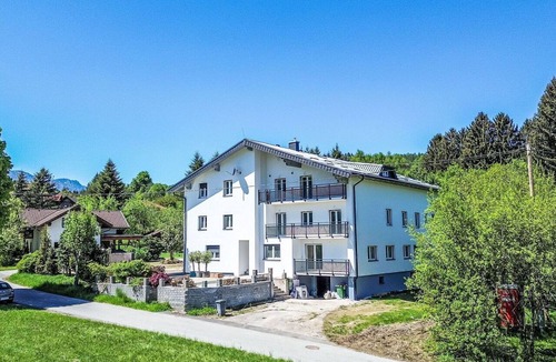 Rosegg Apartment | Nice apartment for 2 guests with WIFI, A/C, TV and patio