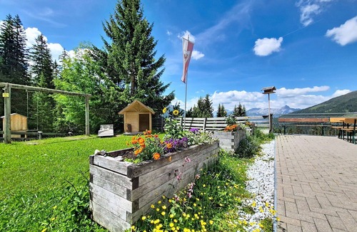 Navis Apartment | Nice apartment for 2 guests with WIFI, TV and terrace