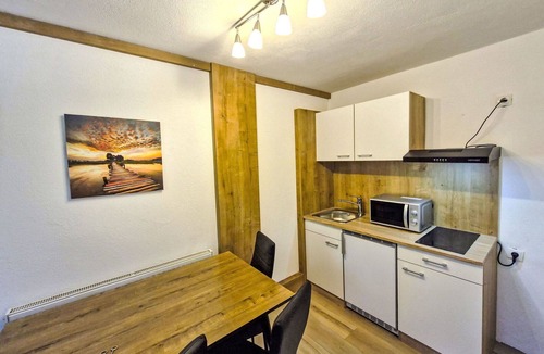 Huben Apartment | Nice apartment for 4 people with WIFI, TV, patio and pets allowed