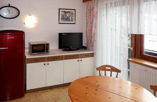 Pfunds Apartment | Nice apartment for 8 guests with WIFI, TV, balcony and pets allowed
