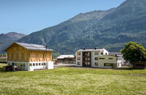 Laengenfeld Apartment | Nice apartment for 8 people with WIFI, TV, terrace and pets allowed