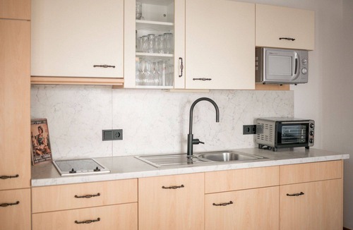 Thumersbach Apartment | Nice apartment for 6 people with WIFI, TV, terrace and pets allowed