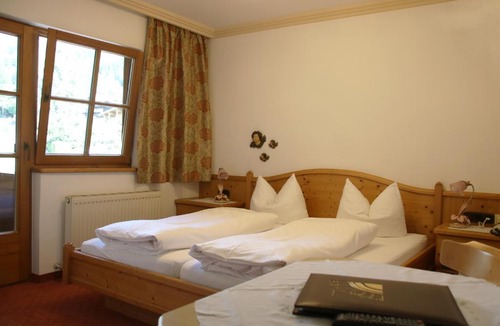 Moosen Bed & Breakfast | Pension Sonnhof