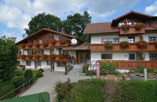 Thening House | Pension Weiß