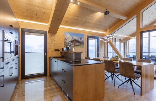 Haus im Ennstal Ski Chalet | Premium Chalet with 3 bedrooms and sauna & whirlpool