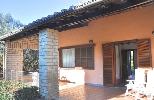 Capranica Apartment | RANDOM LISTING