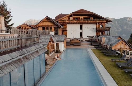 Haus House | Sky Suite Large, separate WC and bath/shower (1-3 n.) - Nature and Wellness Hotel