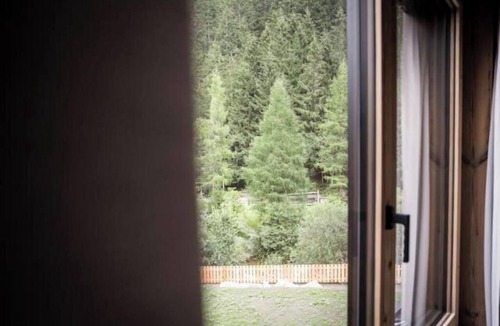 Neustift Im Stubaital Ski Chalet | SLOW Fine Chalet: Exclusive Alpine Chalet with Mountain Views - TIME
