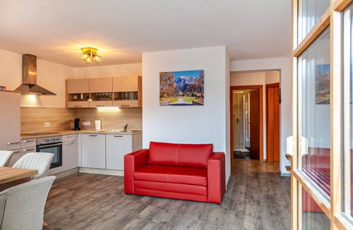 Ehrwald Apartment | Spacious Family Apartment with Mountain View and Balcony in Ehrwald