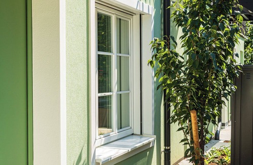 Wahring Apartment | Suite 01 - a charming suite combining historic character with modern comfort