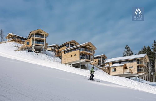 Pichl-Preunegg Ski Chalet | Superior Chalet # 11 with IR-sauna & bathtub inside
