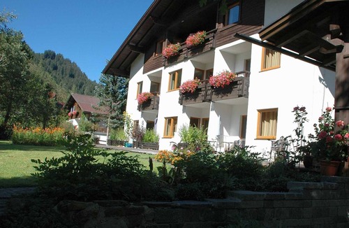 Tannheim Apartment | TAN 1 east (1-2 persons) - Apartments Vilsalp