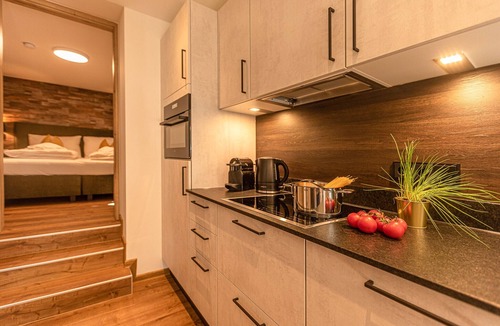 Schuttdorf Apartment | Tevini Boutique Suites - Apartment Water, balcony