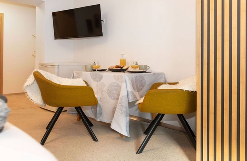 Oberau Apartment | This DOUBLE ROOM serves as a starting point for many activities