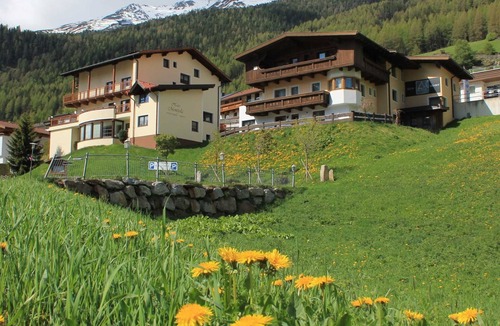 Soelden Apartment | Top 6, Family Friendly Bright and Classy, 2 Bedrooms and Huge Balcony - A Casa Jewel Sölden, ski in & ski out
