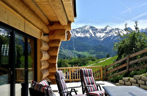 Ladis Ski Chalet | TyroLadis