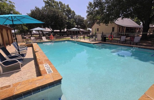 Gruene House | Utopia Gruene Cottages