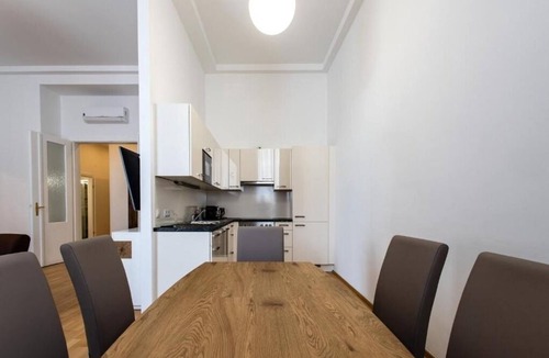 Leopoldstadt Apartment | Vacation apartment/apartment for 6 guests with 95m² in Vienna (313254)
