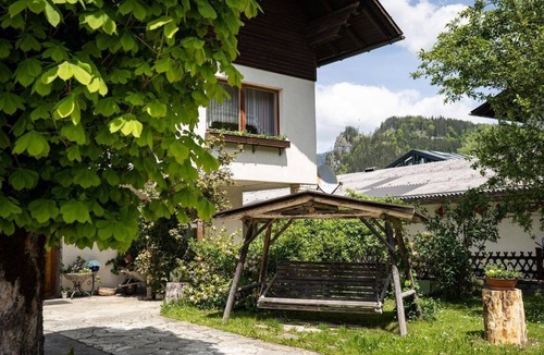Hinterstoder Apartment | Vacation Apartment 3/Living Room/Bedroom/Shower, Toilet - Pernegger Vacation Home