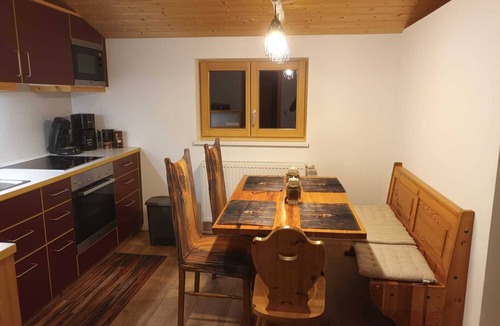 Dalaas Apartment | Vacation apartment zum schwarzen Hirsch