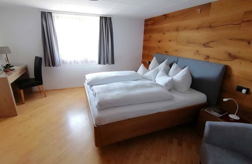 Doren Apartment | Vacation cottage apartment Troy