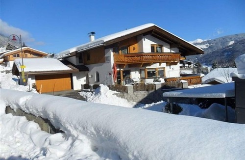 Medraz Apartment | Vacation Holiday dreams Location