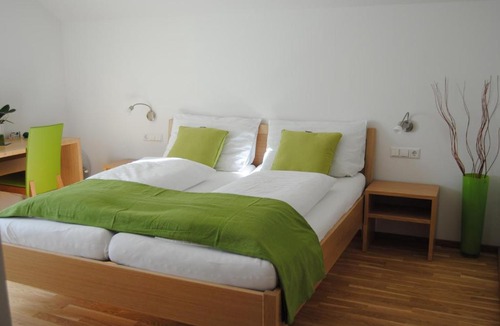 Fresing House | Weingut Schlafgut Genussgut Lorenz