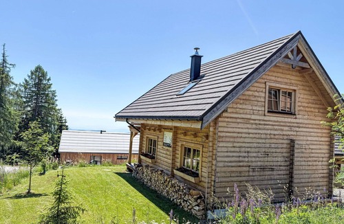 Hochrindl House | Wonderful private villa for 6 guests with WIFI, TV and terrace