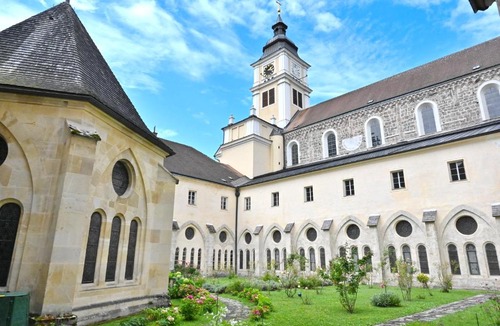 Lilienfeld Bed & Breakfast | Zisterzienserstift Lilienfeld