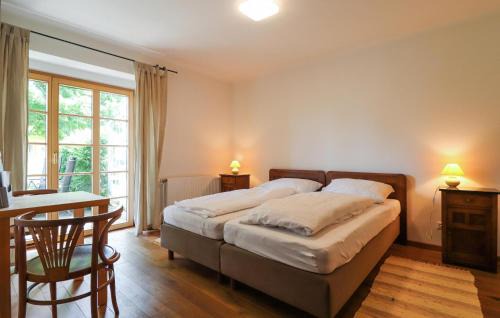 2 Bedroom Nice Apartment In Kroatisch Minihof