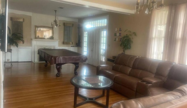 4 Bedroom Gem And All Dat Jazz!!! in New Orleans