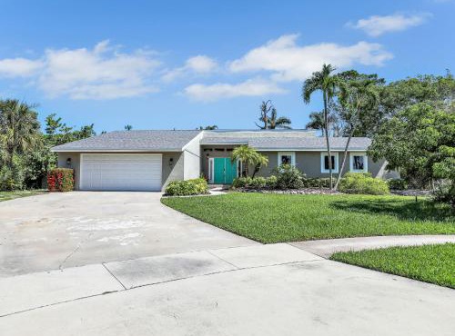 5 Beds 3 BDR 2 Bath Heated Pool, Grill, Patio in Marco Island