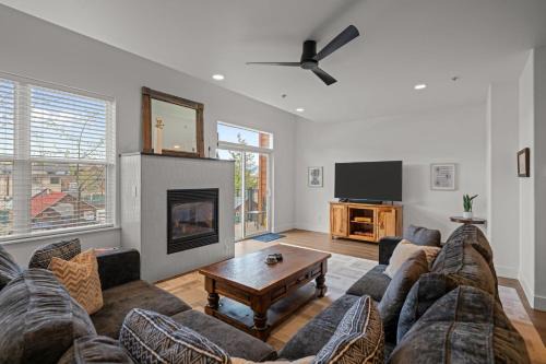 539 Granite St in Frisco
