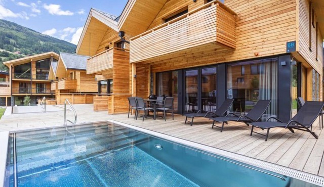 #6b mit Sauna & Pool by Interhome